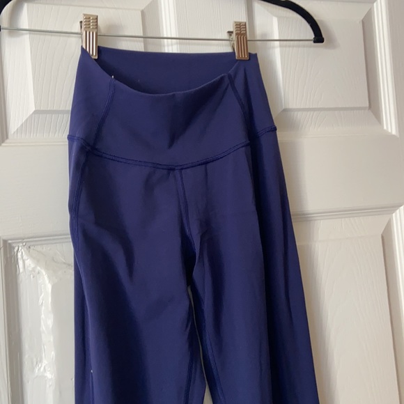 Lululemon Leggings: Blue Size 2 - Picture 4 of 6